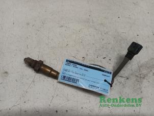 Gebruikte Lambda Sonde Renault Twingo II (CN) 1.2 Prijs € 20,00 Margeregeling aangeboden door Renkens Auto-Onderdelen B.V.