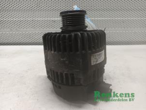 Gebruikte Dynamo Peugeot 208 I (CA/CC/CK/CL) 1.0 Vti 12V PureTech Prijs € 35,00 Margeregeling aangeboden door Renkens Auto-Onderdelen B.V.