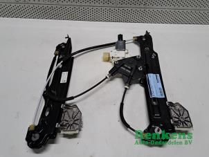 Gebruikte Ruitmechaniek 4Deurs rechts-achter BMW 4 serie Gran Coupe (F36) 418i 1.5 TwinPower Turbo 12V Prijs € 60,00 Margeregeling aangeboden door Renkens Auto-Onderdelen B.V.