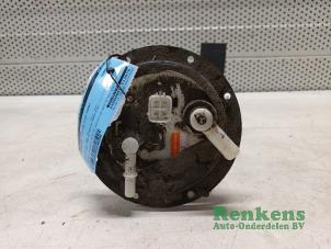 Gebruikte Benzinepomp Daihatsu Sirion 2 (M3) 1.3 16V DVVT Prijs € 40,00 Margeregeling aangeboden door Renkens Auto-Onderdelen B.V.