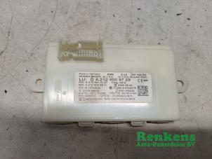 Gebruikte Keyless vehicle module Mercedes A (W176) 2.2 A-200 CDI, A-200d 16V 4-Matic Prijs € 35,00 Margeregeling aangeboden door Renkens Auto-Onderdelen B.V.