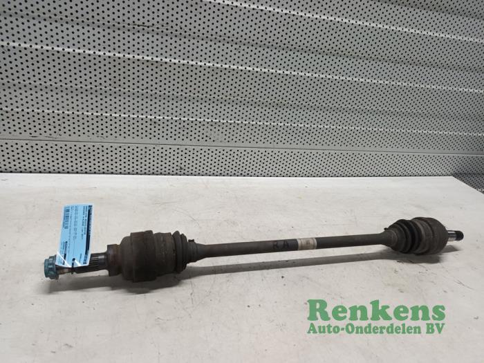 Gebruikte Aandrijfas rechts-achter Mercedes A (W176) 2.2 A-200 CDI, A-200d 16V 4-Matic Prijs € 120,00 Margeregeling aangeboden door Renkens Auto-Onderdelen B.V.