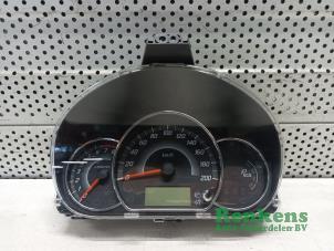 Gebruikte Kilometerteller KM Mitsubishi Space Star (A0) 1.0 12V Prijs € 50,00 Margeregeling aangeboden door Renkens Auto-Onderdelen B.V.