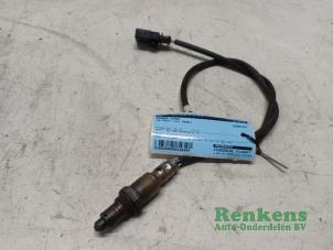 Gebruikte Lambda Sonde Volkswagen Polo VI (AW1) 1.0 TSI 12V Prijs € 20,00 Margeregeling aangeboden door Renkens Auto-Onderdelen B.V.