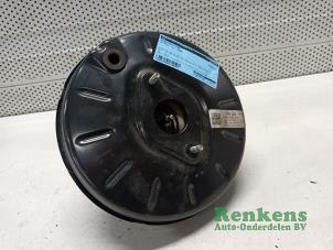 Gebruikte Rembooster Volkswagen Polo VI (AW1) 1.0 TSI 12V Prijs € 75,00 Margeregeling aangeboden door Renkens Auto-Onderdelen B.V.