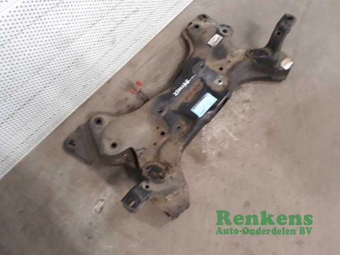Subframe van een Kia Rio III (UB) 1.1 CRDi VGT 12V 2012