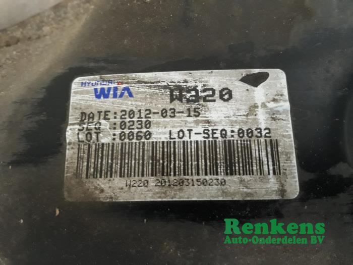 Subframe van een Kia Rio III (UB) 1.1 CRDi VGT 12V 2012