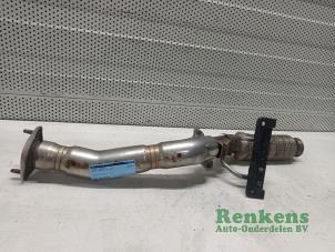 Gebruikte Voorpijp Uitlaat Renault Kadjar (RFEH) 1.3 TCE 160 FAP 16V Prijs € 60,00 Margeregeling aangeboden door Renkens Auto-Onderdelen B.V.
