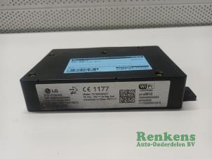 Gebruikte Wifi hotspot Opel Karl 1.0 12V Prijs € 100,00 Margeregeling aangeboden door Renkens Auto-Onderdelen B.V.