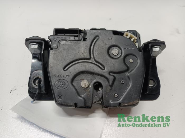 Slotmechaniek Achterklep van een BMW 4 serie Gran Coupe (F36) 418i 1.5 TwinPower Turbo 12V 2018