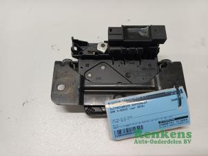 Gebruikte Achterklep Slotmechaniek BMW 4 serie Gran Coupe (F36) 418i 1.5 TwinPower Turbo 12V Prijs € 45,00 Margeregeling aangeboden door Renkens Auto-Onderdelen B.V.