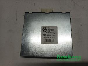 Gebruikte Spanningsregelaar Volkswagen Scirocco (137/13AD) 1.4 TSI 122 16V Prijs € 20,00 Margeregeling aangeboden door Renkens Auto-Onderdelen B.V.