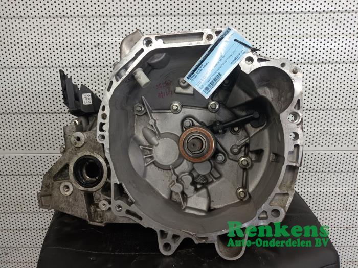 Gebruikte Versnellingsbak Nissan Micra (K14) 1.0 12V Prijs op aanvraag aangeboden door Renkens Auto-Onderdelen B.V.