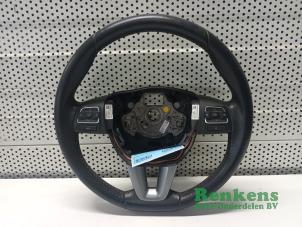 Gebruikte Stuurwiel Seat Altea XL (5P5) 1.4 TSI 16V Prijs € 50,00 Margeregeling aangeboden door Renkens Auto-Onderdelen B.V.