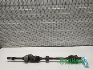 Gebruikte Aandrijfas rechts-voor Suzuki SX4 (EY/GY) 1.6 16V VVT Comfort,Exclusive Autom. Prijs € 35,00 Margeregeling aangeboden door Renkens Auto-Onderdelen B.V.