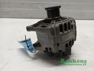 Gebruikte Dynamo Renault Megane III Grandtour (KZ) 1.2 16V TCE 115 Prijs € 35,00 Margeregeling aangeboden door Renkens Auto-Onderdelen B.V.