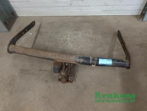 Gebruikte Trekhaak Ford Galaxy (WGR) 2.3i 16V Prijs € 60,00 Margeregeling aangeboden door Renkens Auto-Onderdelen B.V.