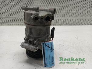 Gebruikte Aircopomp Opel Astra K Sports Tourer 1.6 CDTI 110 16V Prijs € 60,00 Margeregeling aangeboden door Renkens Auto-Onderdelen B.V.