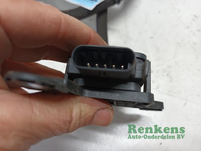Nox sensor van een Opel Combo Life/Tour 1.5 CDTI 130 2019