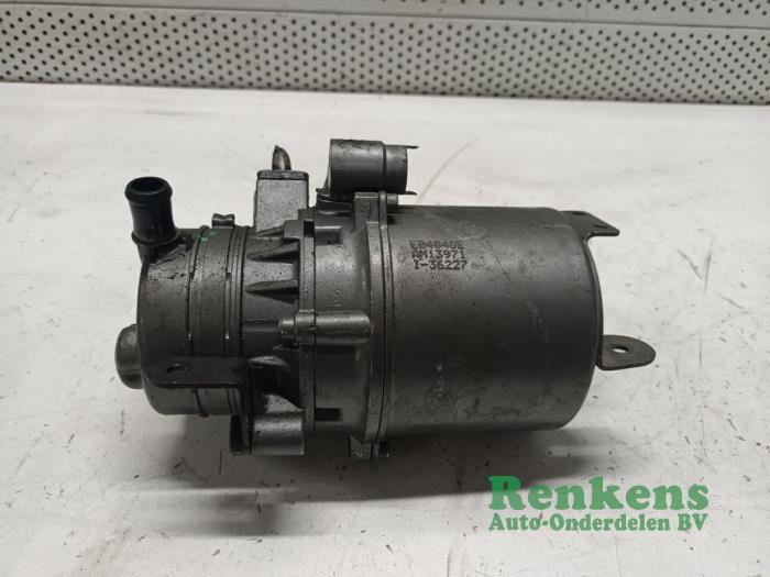 Gebruikte Servopomp Mini Mini Cooper S (R53) 1.6 16V Prijs op aanvraag aangeboden door Renkens Auto-Onderdelen B.V.