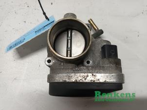 Gebruikte Gasklephuis Mini Mini Cooper S (R53) 1.6 16V Prijs € 45,00 Margeregeling aangeboden door Renkens Auto-Onderdelen B.V.