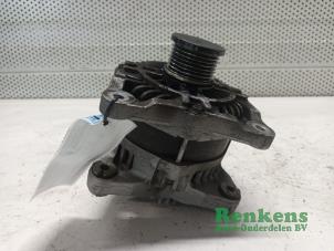 Gebruikte Dynamo Renault Scénic III (JZ) 1.4 16V TCe 130 Prijs € 35,00 Margeregeling aangeboden door Renkens Auto-Onderdelen B.V.