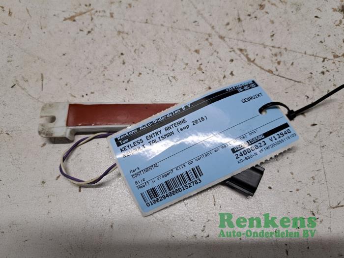 Gebruikte Keyless entry antenne Renault Talisman (RFDL) 1.5 dCi 110 Prijs € 20,00 Margeregeling aangeboden door Renkens Auto-Onderdelen B.V.