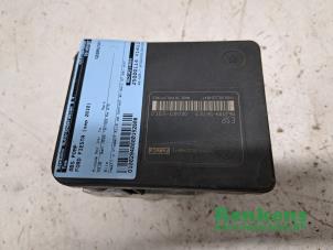 Gebruikte ABS Pomp Ford Fiesta 6 (JA8) 1.6 16V Sport Prijs € 150,00 Margeregeling aangeboden door Renkens Auto-Onderdelen B.V.