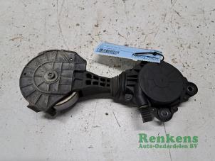 Gebruikte Spanner multiriem Peugeot 207 CC (WB) 1.6 16V THP Prijs € 40,00 Margeregeling aangeboden door Renkens Auto-Onderdelen B.V.