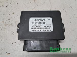 Gebruikte Handrem Module Mercedes CLA (117.3) 1.6 CLA-180 16V Prijs € 25,00 Margeregeling aangeboden door Renkens Auto-Onderdelen B.V.