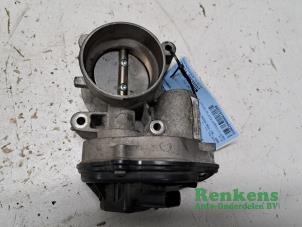 Gebruikte Gasklephuis Ford Focus C-Max 1.8 16V Prijs € 75,00 Margeregeling aangeboden door Renkens Auto-Onderdelen B.V.