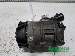 Gebruikte Pomp Airco Mercedes C (W203) 1.8 C-180K 16V Prijs € 100,00 Margeregeling aangeboden door Renkens Auto-Onderdelen B.V.