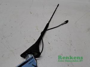 Gebruikte Antenne Fiat Panda (169) 1.2 Fire Prijs € 20,00 Margeregeling aangeboden door Renkens Auto-Onderdelen B.V.