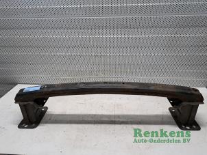 Gebruikte Bumperframe voor Ford Fusion 1.4 16V Prijs € 40,00 Margeregeling aangeboden door Renkens Auto-Onderdelen B.V.