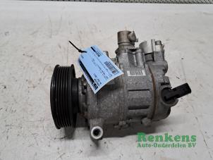 Gebruikte Pomp Airco Volkswagen Golf VI (5K1) 1.4 16V Prijs € 50,00 Margeregeling aangeboden door Renkens Auto-Onderdelen B.V.