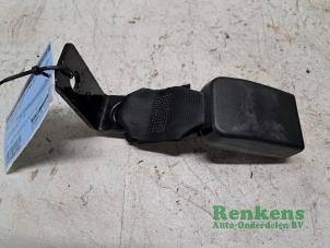 Gebruikte Veiligheidsgordel Insteek links-achter Dacia Logan MCV (KS) 1.6 MPI 85 Prijs € 20,00 Margeregeling aangeboden door Renkens Auto-Onderdelen B.V.