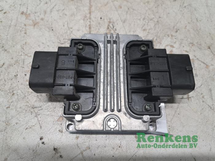 Gebruikte Computer Automatische Bak Opel Vectra C GTS 2.2 DIG 16V Prijs € 40,00 Margeregeling aangeboden door Renkens Auto-Onderdelen B.V.