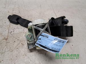 Gebruikte Veiligheidsgordel links-voor Ford Ka II 1.2 Prijs € 100,00 Margeregeling aangeboden door Renkens Auto-Onderdelen B.V.
