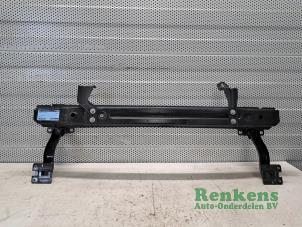 Gebruikte Bumperframe voor Citroen C3 (SC) 1.6 16V VTi 120 Prijs € 50,00 Margeregeling aangeboden door Renkens Auto-Onderdelen B.V.