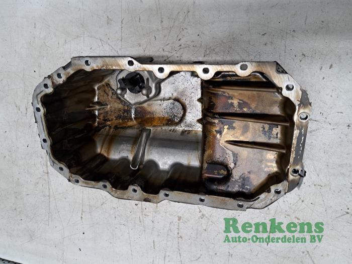 Gebruikte Carterpan Volkswagen Passat Variant (365) 1.4 TSI 16V Prijs € 25,00 Margeregeling aangeboden door Renkens Auto-Onderdelen B.V.