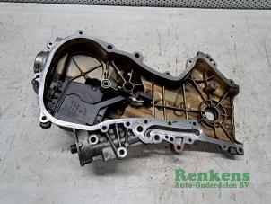 Gebruikte Distributiedeksel Volkswagen Passat Variant (365) 1.4 TSI 16V Prijs € 95,00 Margeregeling aangeboden door Renkens Auto-Onderdelen B.V.