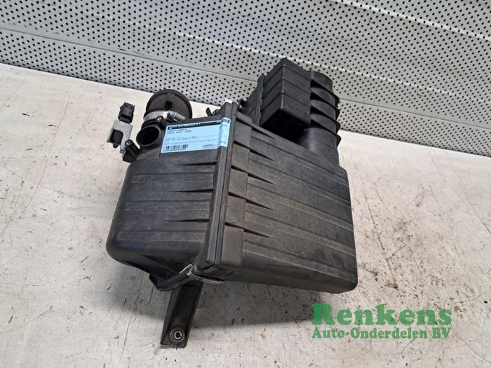 Gebruikte Luchtfilterhuis Suzuki Swift (ZA/ZC/ZD1/2/3/9) 1.3 VVT 16V Prijs € 25,00 Margeregeling aangeboden door Renkens Auto-Onderdelen B.V.