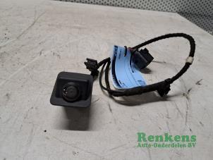 Gebruikte Achteruitrij Camera Volkswagen Up! (121) 1.0 12V 60 Prijs € 100,00 Margeregeling aangeboden door Renkens Auto-Onderdelen B.V.