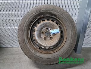 Gebruikte Reservewiel Volkswagen Crafter (SY) 2.0 TDI Prijs € 48,40 Inclusief btw aangeboden door Renkens Auto-Onderdelen B.V.