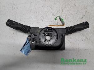 Gebruikte Licht + Raw Schakelaar Opel Astra H (L48) 1.6 16V Twinport Prijs op aanvraag aangeboden door Renkens Auto-Onderdelen B.V.