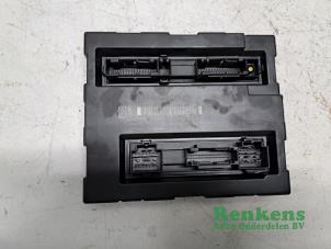 Gebruikte Computer Body Control Audi S5 Sportback (8TA) S5 3.0 TFSI V6 32V Prijs € 50,00 Margeregeling aangeboden door Renkens Auto-Onderdelen B.V.