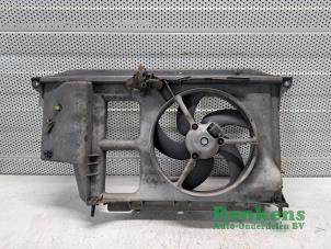 Gebruikte Frontpaneel Peugeot 206 (2A/C/H/J/S) 1.6 16V Prijs € 50,00 Margeregeling aangeboden door Renkens Auto-Onderdelen B.V.