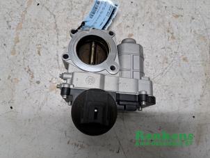 Gebruikte Gasklephuis Nissan Note (E11) 1.4 16V Prijs € 45,00 Margeregeling aangeboden door Renkens Auto-Onderdelen B.V.