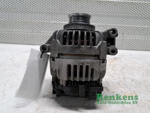 Gebruikte Dynamo Renault Scénic I (JA) 1.6 16V Prijs € 35,00 Margeregeling aangeboden door Renkens Auto-Onderdelen B.V.