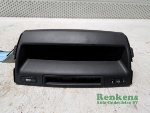 Gebruikte Display Interieur Kia Venga 1.4 CVVT 16V Prijs € 50,00 Margeregeling aangeboden door Renkens Auto-Onderdelen B.V.